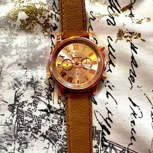 Taupe Strap Alloy Fashion Watch